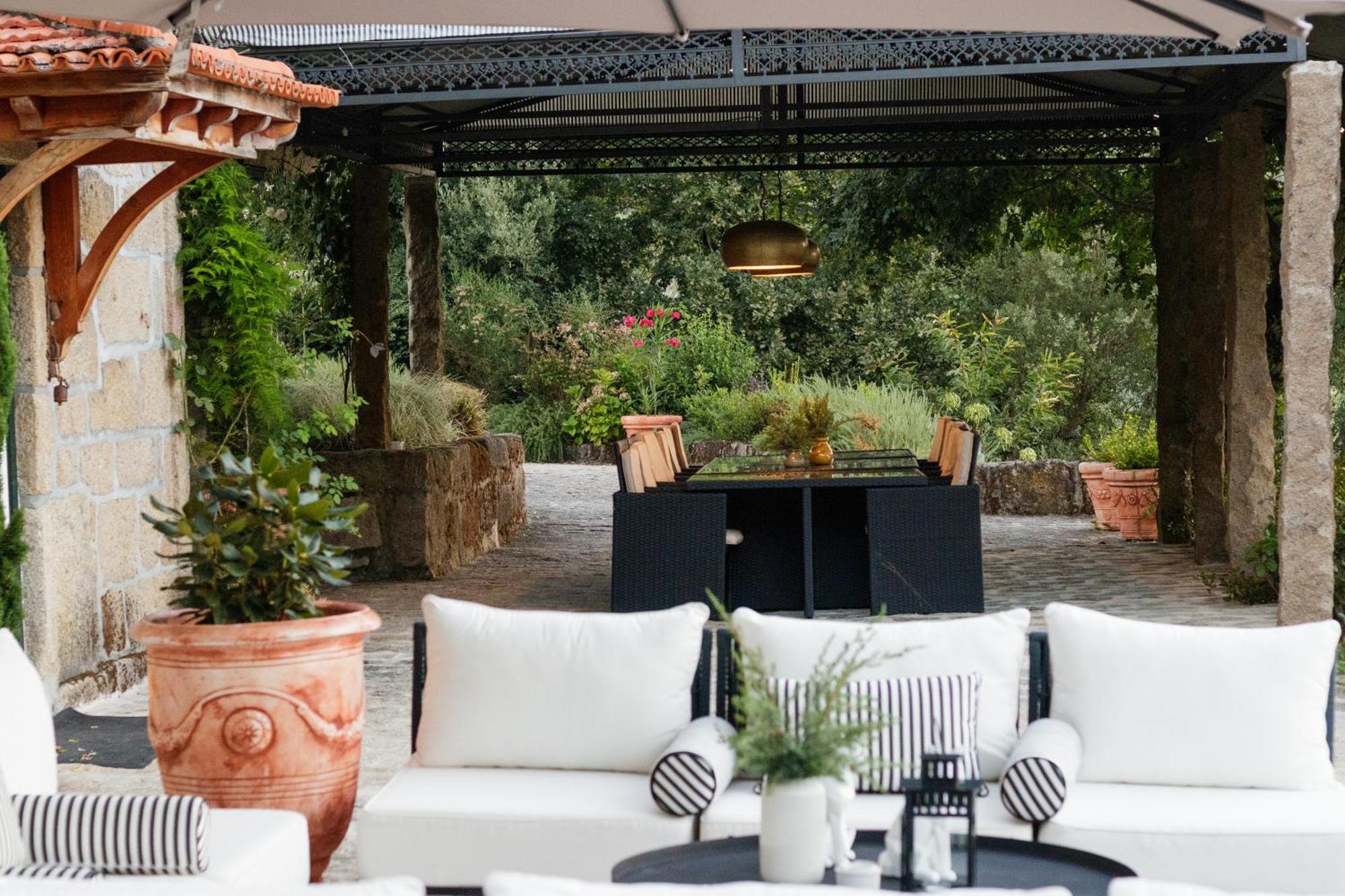 The Fox House - Private Villa & Nature 사오페드로도술 외부 사진